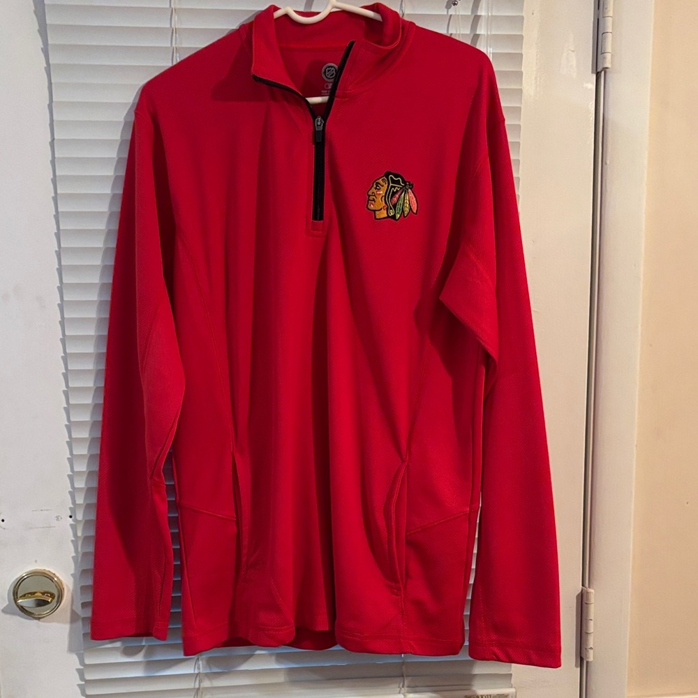 NHL Chicago Black Hawks Official Pullover